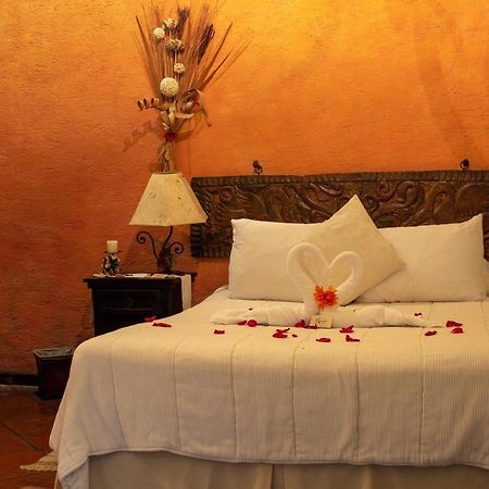 D'Leyenda Hotel Antigua Esterno foto